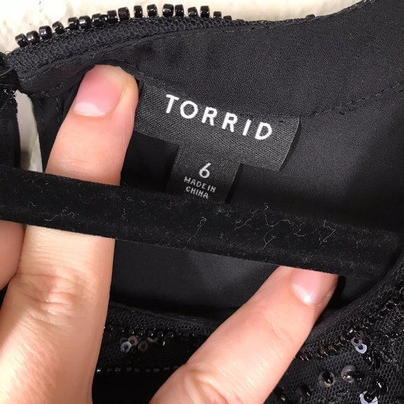 Torrid Black Beaded Neckline Detail Sheer Tank Top - Picture 4 of 11